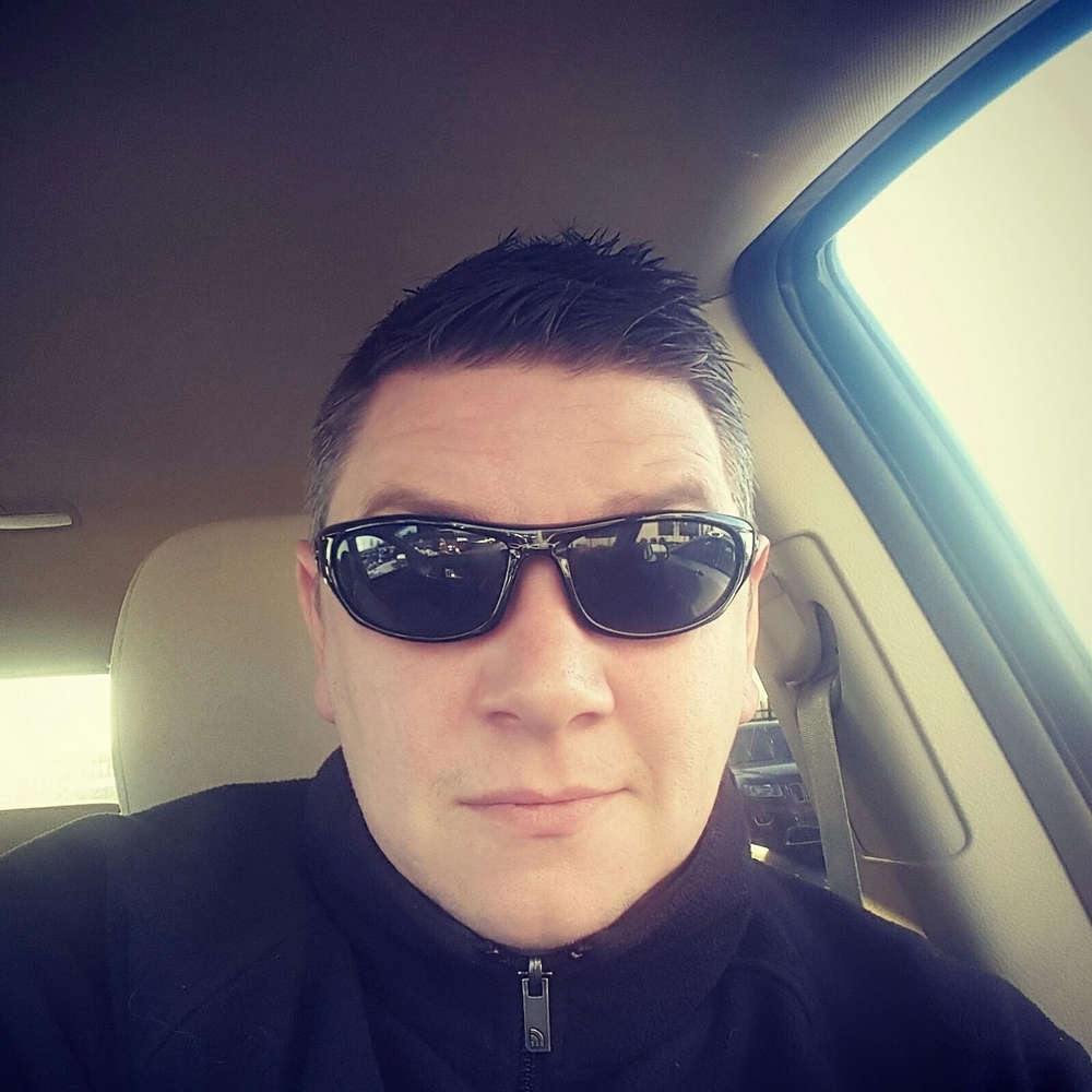 Meet your Posher, Jonny